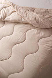 Acolchado Repujado Ondas Con Corderito Super Soft