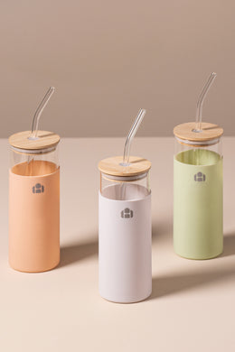 Vaso Largo de vidrio con tapa de bamboo y funda de Silicona 500ml