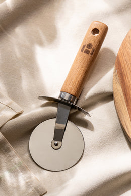 Cortador Roller para Pizza Mango de Madera