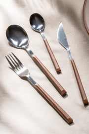 Cubiertos Setx16 piezas Silver con Mango de Madera