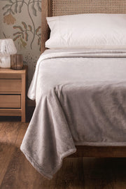 Frazada Flannel Fleece 320Gsm