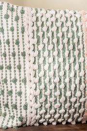 Almohadón Detalles Colores Flecos 30x60cm