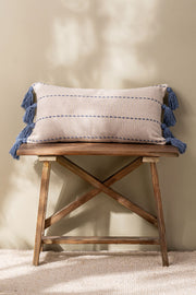 Almohadón Mechón Insertado Flecos 30x60cm