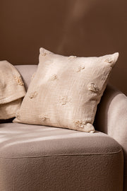 Almohadón Slub 100% Algodón con Pompones y borlas 45x45cm