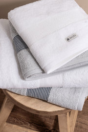 Juego de Toallas Extra Soft Guarda Dobby 440Gr/m2