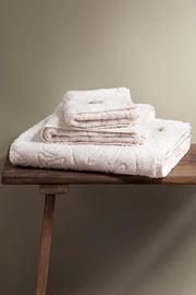 Toalla Visita Jacquard Hojas 450Gr/m2 de 30x50cm