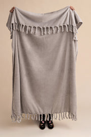 Manta Pie de Cama Flannel Fleece con Flecos Gris