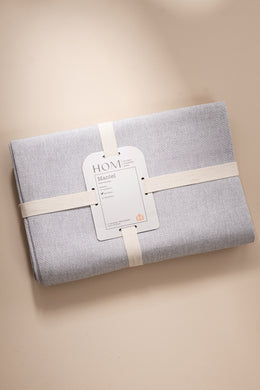 Mantel con Coating Antimanchas