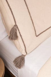Funda Nórdica 100% Algodón Bordada con Borlas