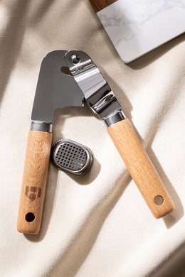 Prensa de Ajo Mango de Madera