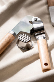 Prensa de Ajo Mango de Madera